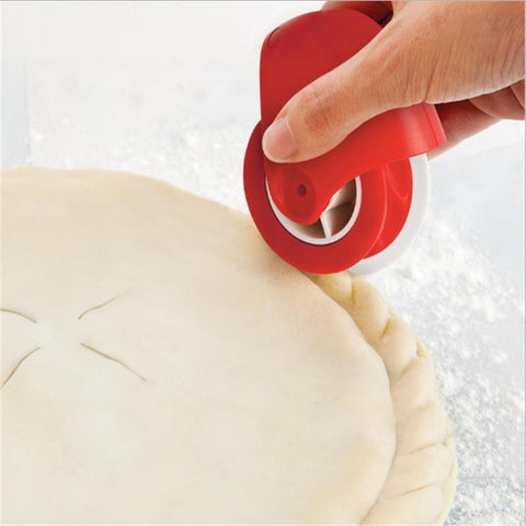 Manual Cutting Wheel Roller Wheel Pastry Biscuit Dough Cutting Machine